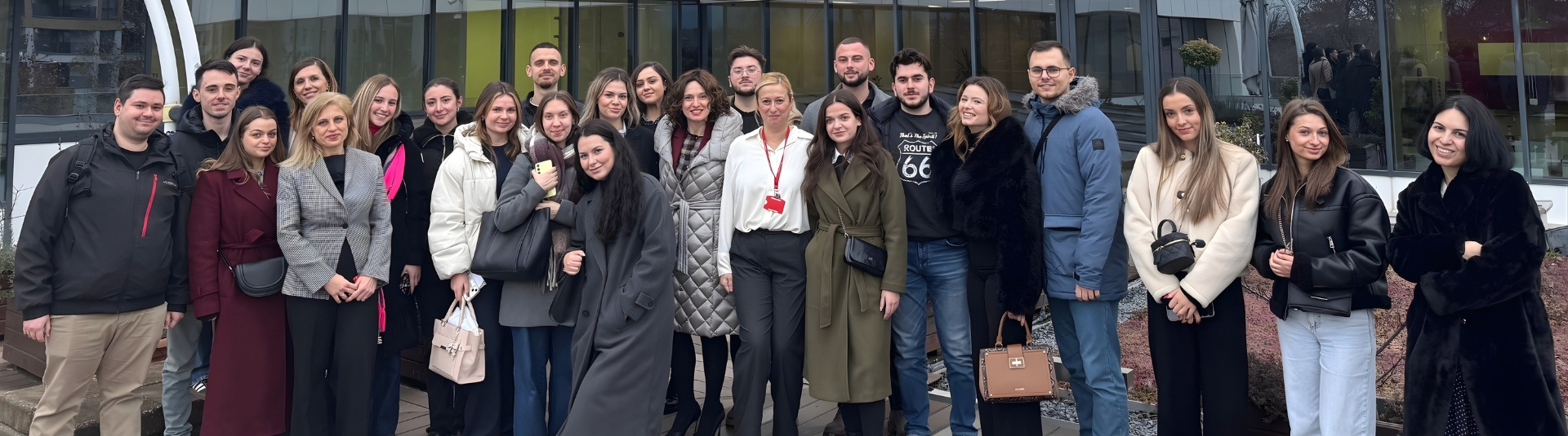 Отворени врати за нова енергија и нови идеи: Студентска посета во ПроКредит Банка